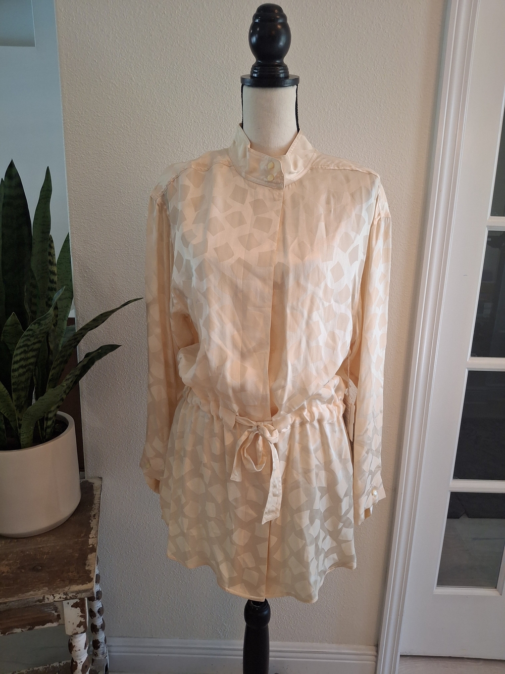 Vintage Tie-Waist Cream Geo Print Long Sleeve Blouse Dress Silk